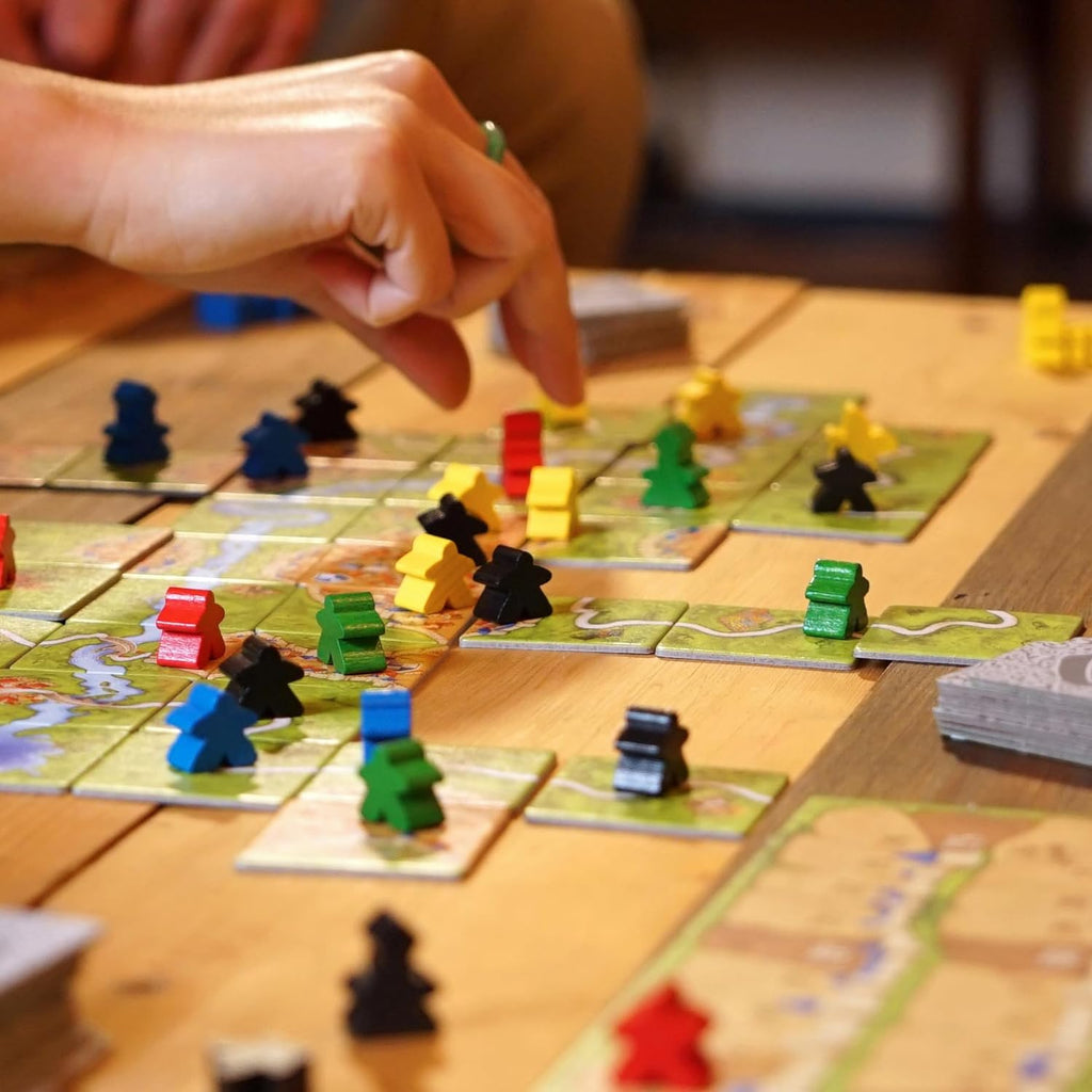 Top 5 Board Games to Play During the Holiday Season